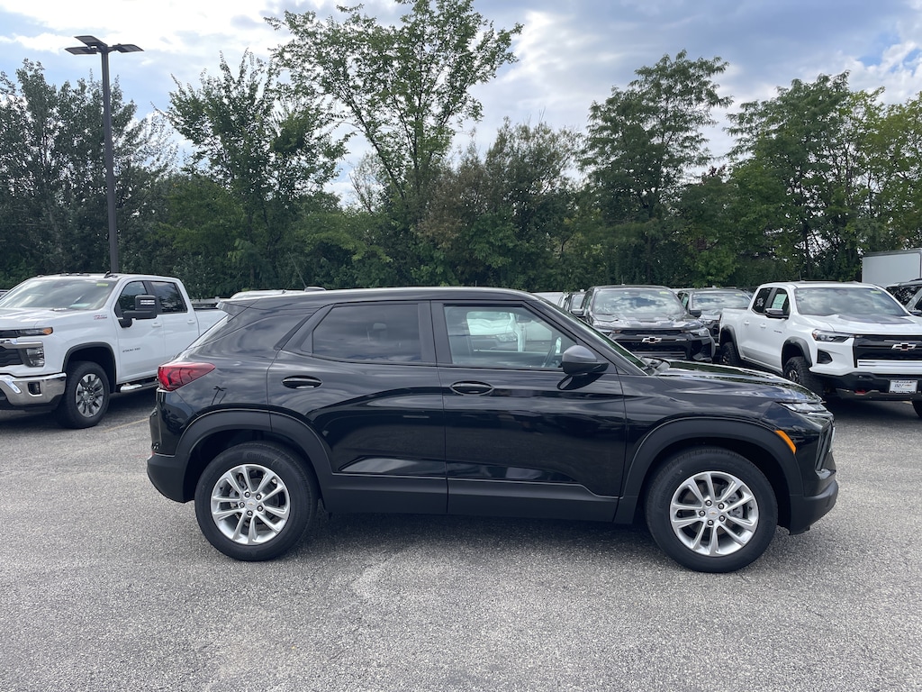 New 2026 Chevrolet Trailblazer LS SUV