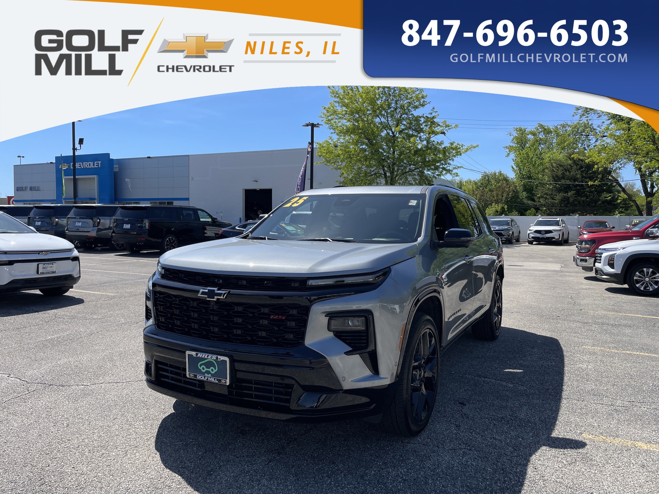 2025 Chevrolet Traverse RS AWD's photo