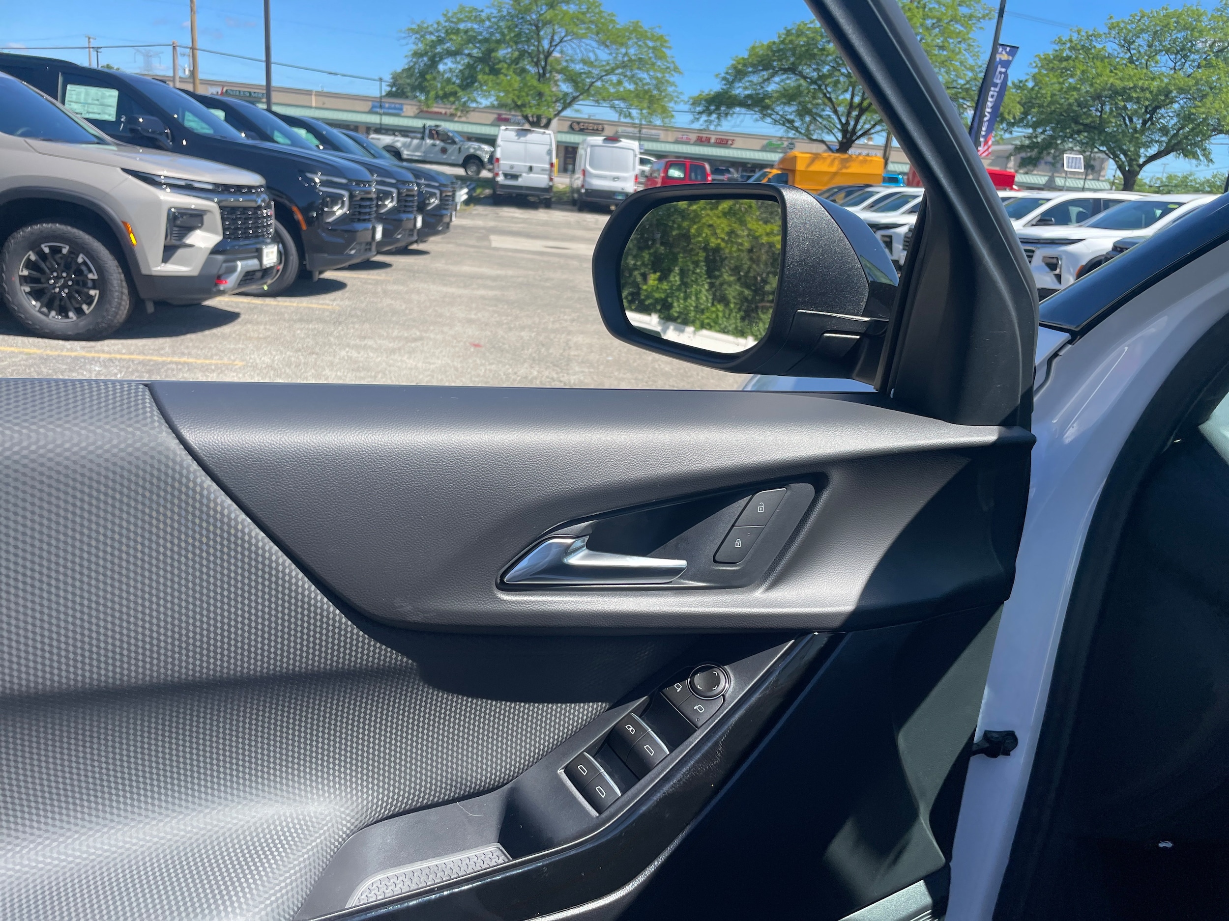 2026 Chevrolet Equinox RS - Photo 12