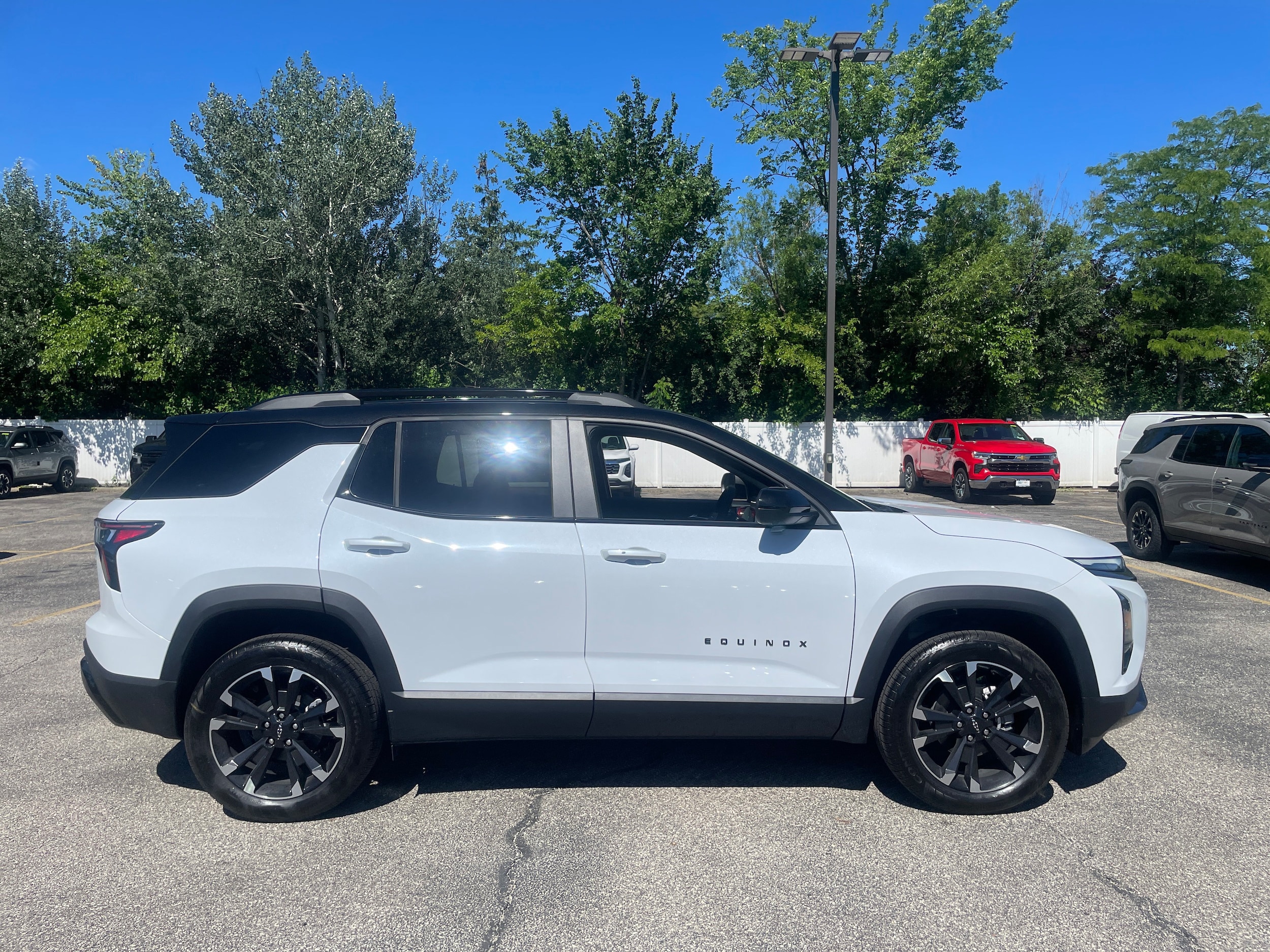 2026 Chevrolet Equinox RS - Photo 4