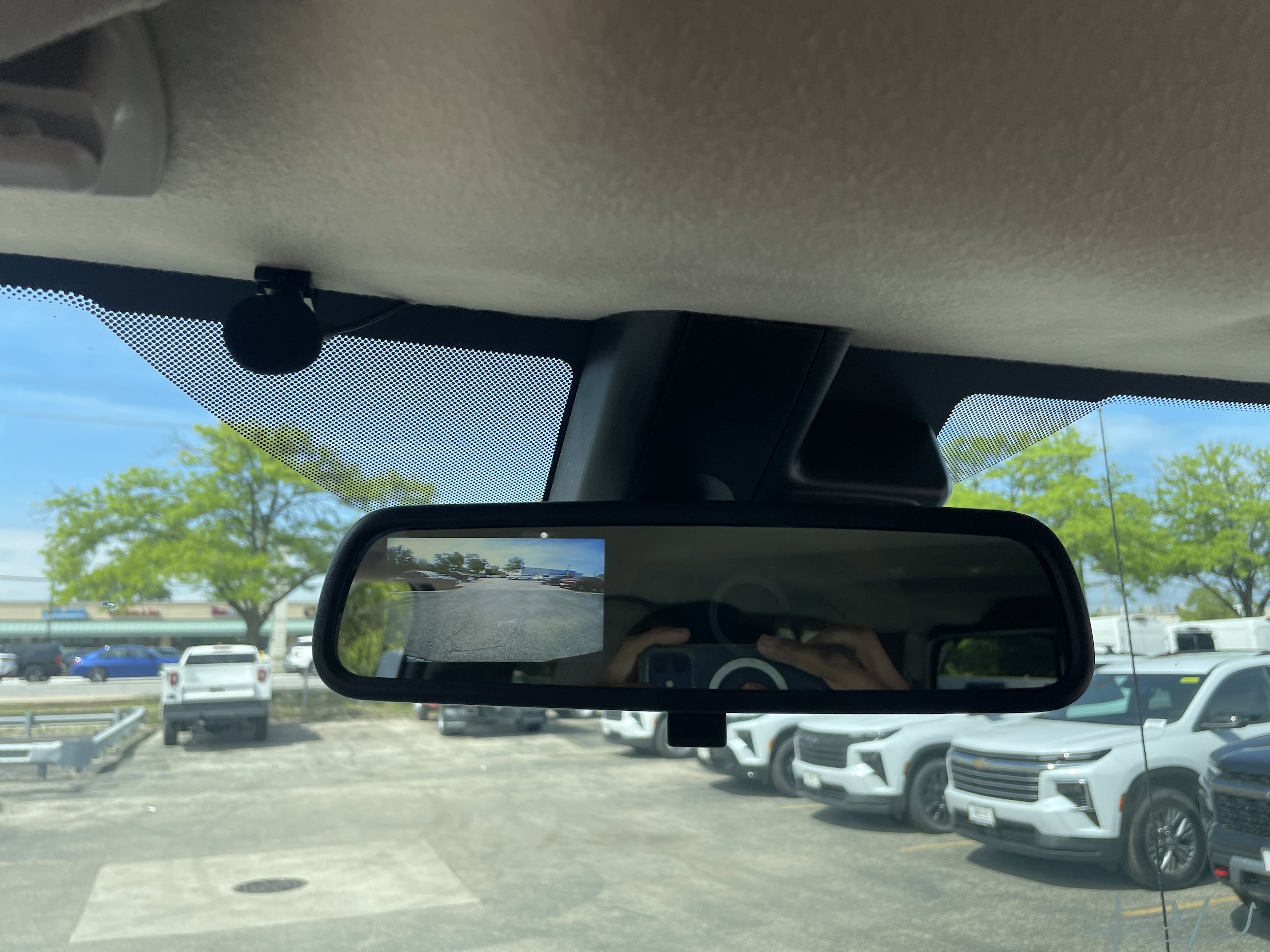 2026 Chevrolet Express Passenger LT - Photo 25