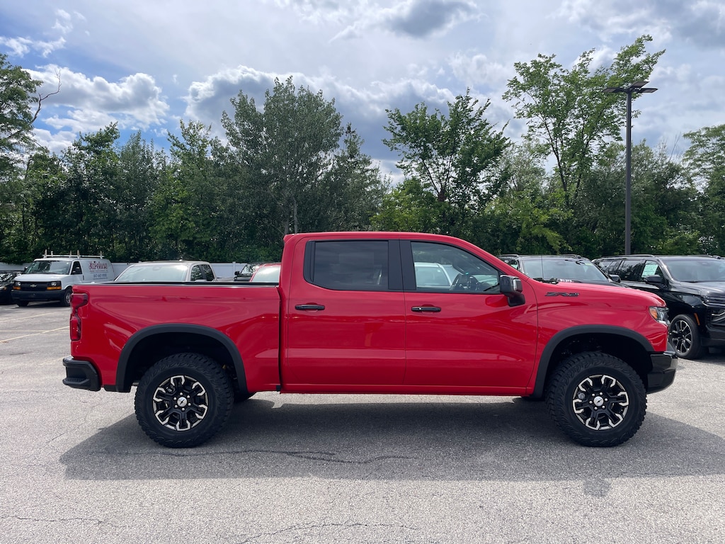 New 2026 Chevrolet Silverado 1500 ZR2 Truck