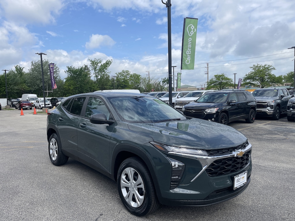 New 2026 Chevrolet Trax LS SUV