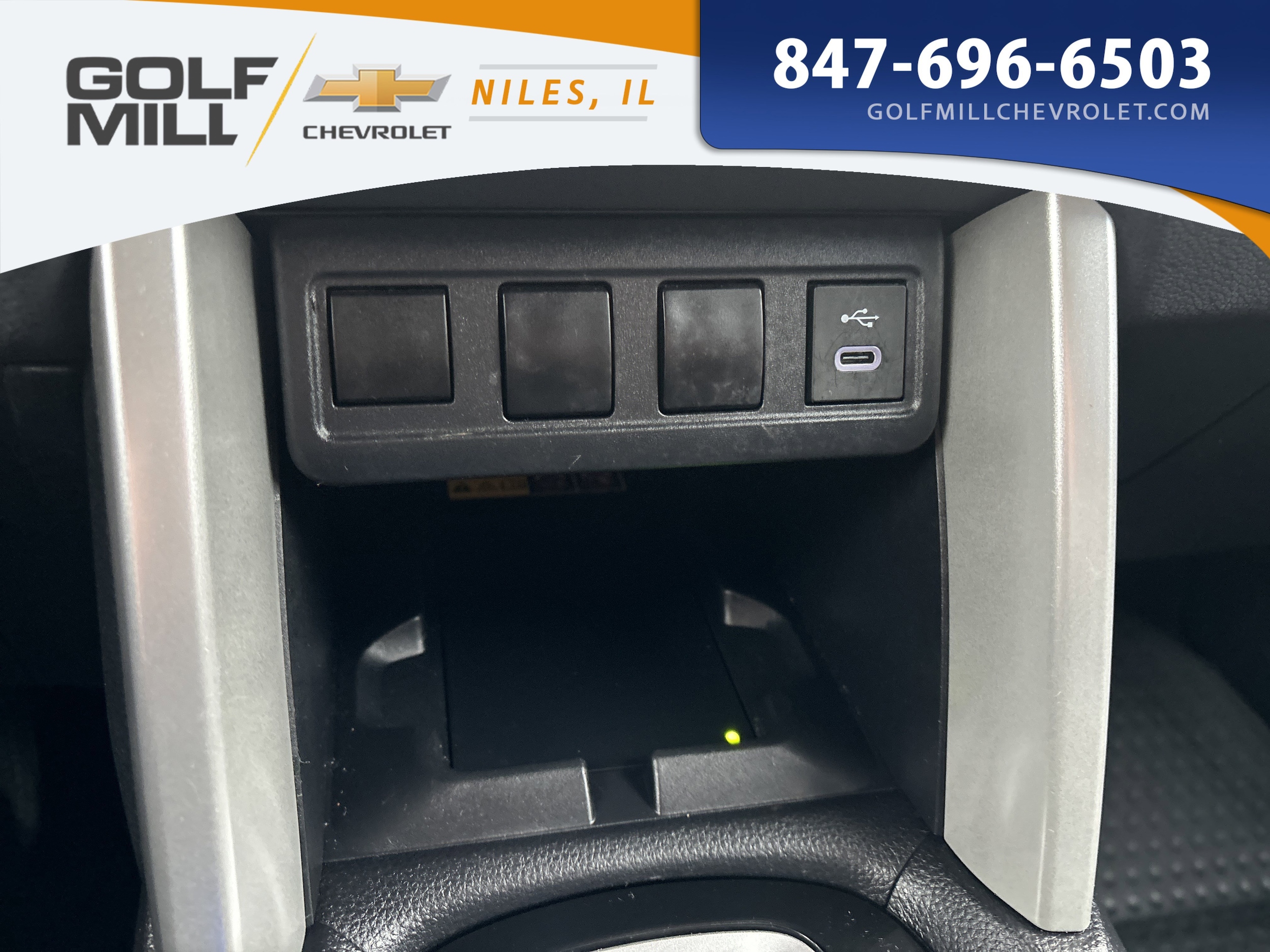 2025 TOYOTA COROLLA CROSS - Image 24