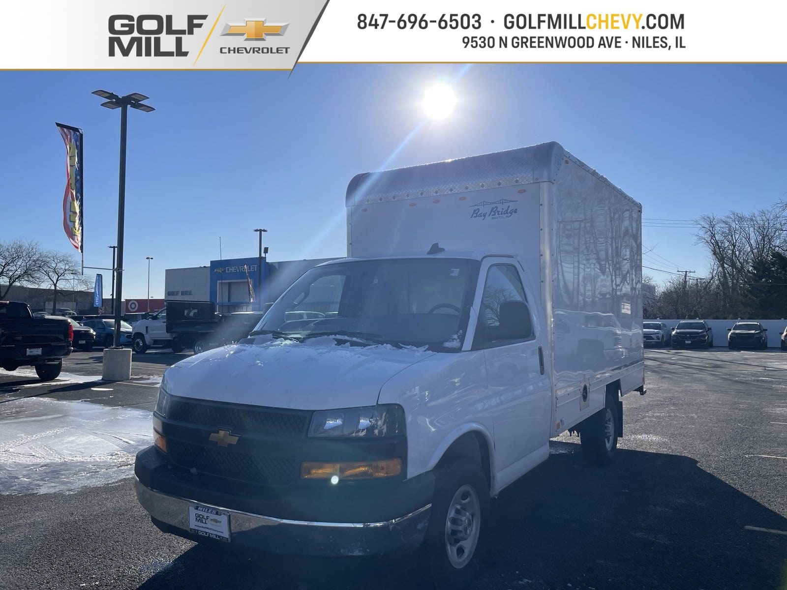 2024 Chevrolet Express Cutaway Base's photo