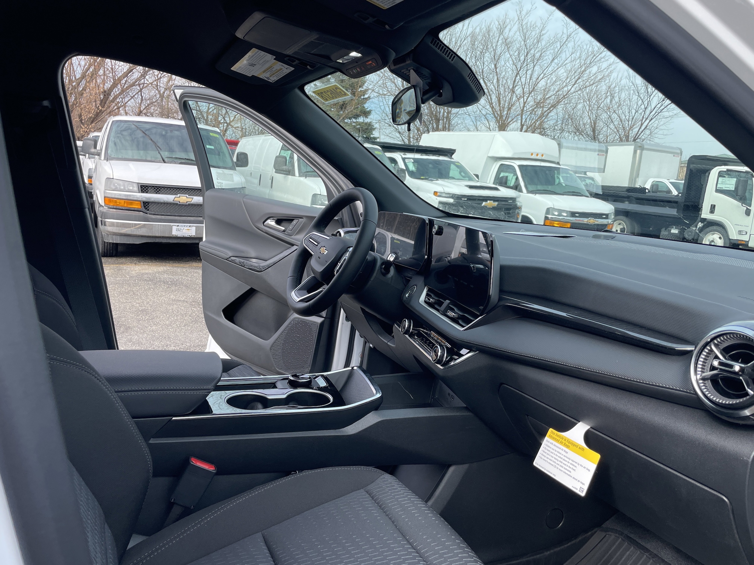 2026 Chevrolet Equinox LT - Photo 30