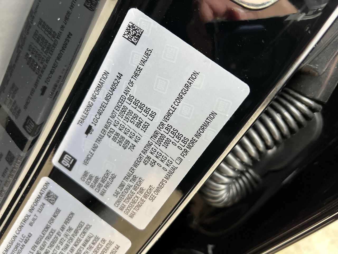 2025 Chevrolet Silverado EV RST - Photo 69