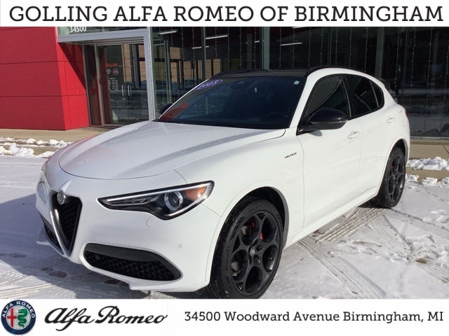 2023 Alfa Romeo Stelvio Veloce's photo