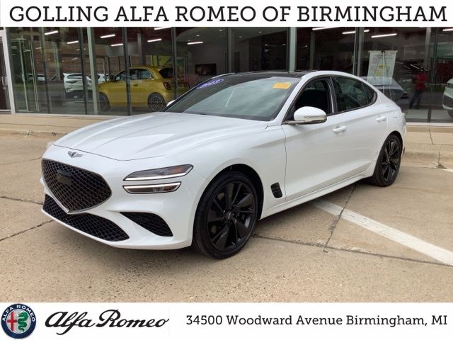 2023 Genesis G70 2.0T Standard AWD's photo