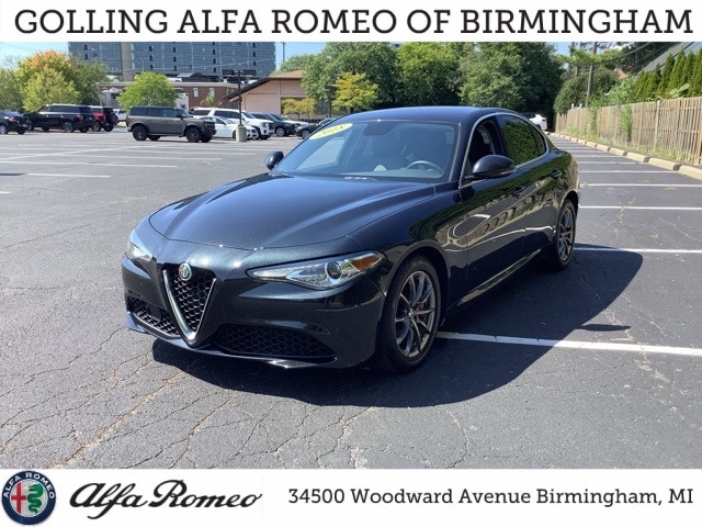 2018 Alfa Romeo Giulia Base