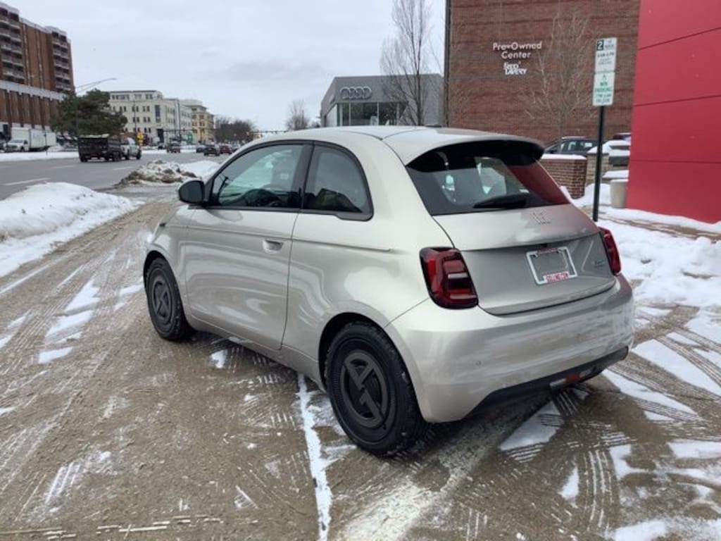 New 2025 FIAT 500e GIORGIO ARMANI Collector's Edition Hatchback