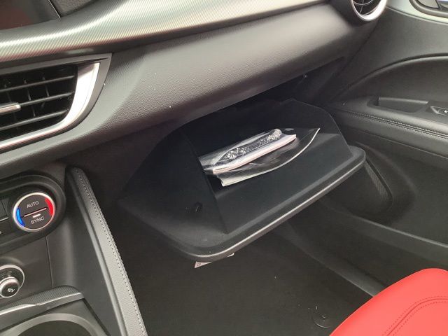 2026 Alfa Romeo Stelvio Base - Photo 20