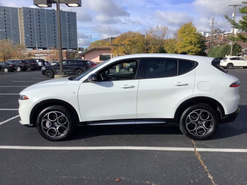 Certified 2024 Alfa Romeo Tonale Ti SUV