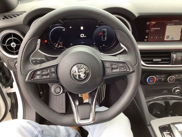 2026 Alfa Romeo Stelvio Base - Photo 11