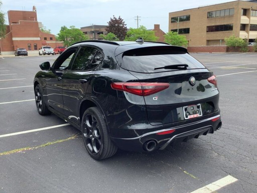 Certified 2023 Alfa Romeo Stelvio Veloce SUV