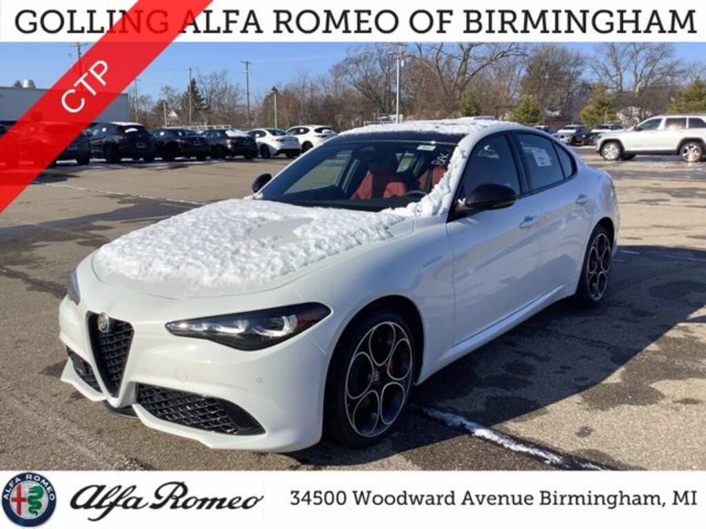 Used 2025 Alfa Romeo Giulia Veloce Sedan