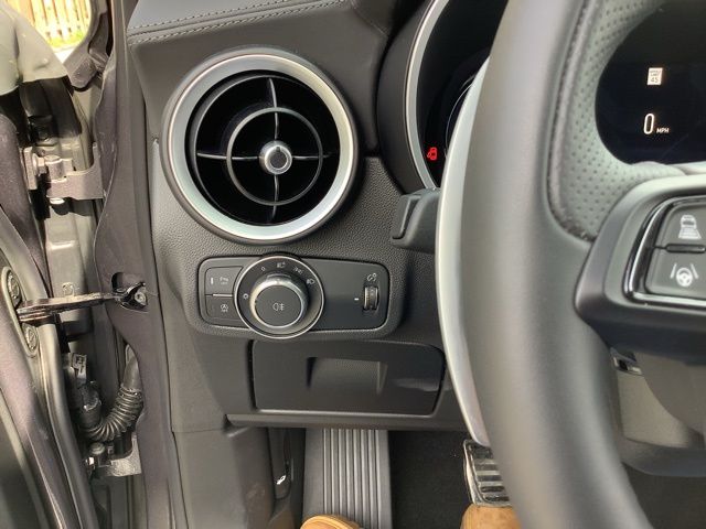 2025 Alfa Romeo Stelvio Base - Photo 11