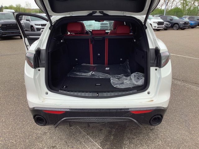 2026 Alfa Romeo Stelvio Base - Photo 26