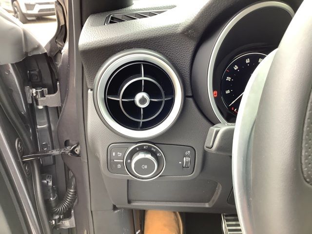 2026 Alfa Romeo Stelvio Base - Photo 12
