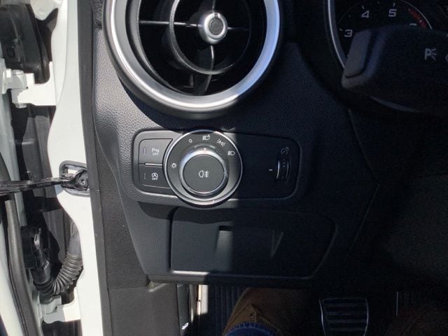 2023 Alfa Romeo Stelvio Ti - Photo 11