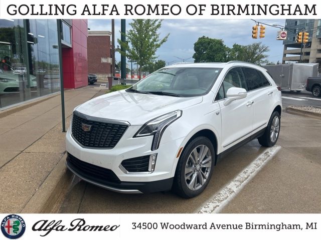 2024 Cadillac XT5 AWD Premium Luxury's photo