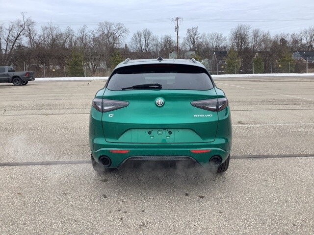 2025 Alfa Romeo Stelvio Tributo Italiano photo 4