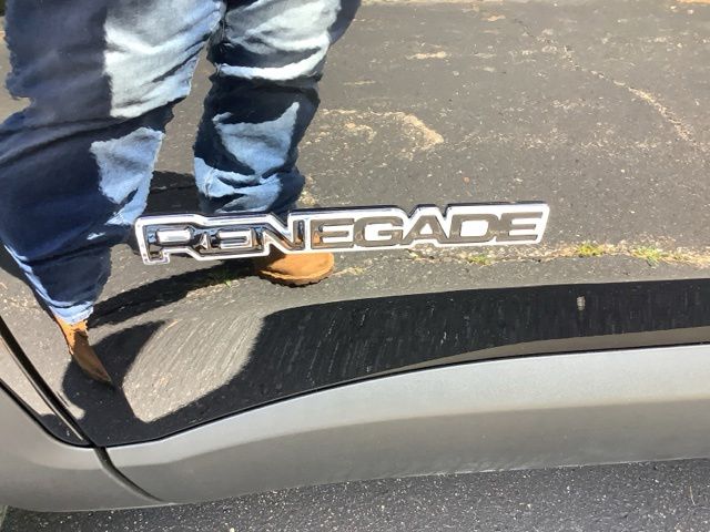 2023 Jeep Renegade Limited - Photo 10