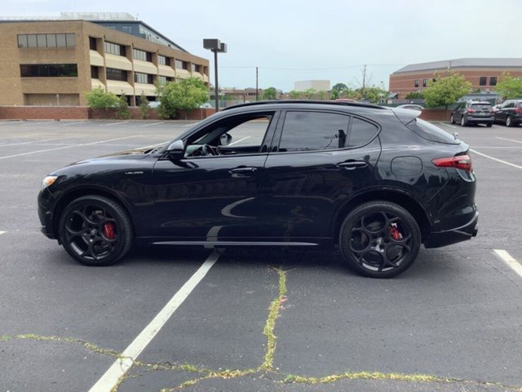 Certified 2023 Alfa Romeo Stelvio Veloce SUV