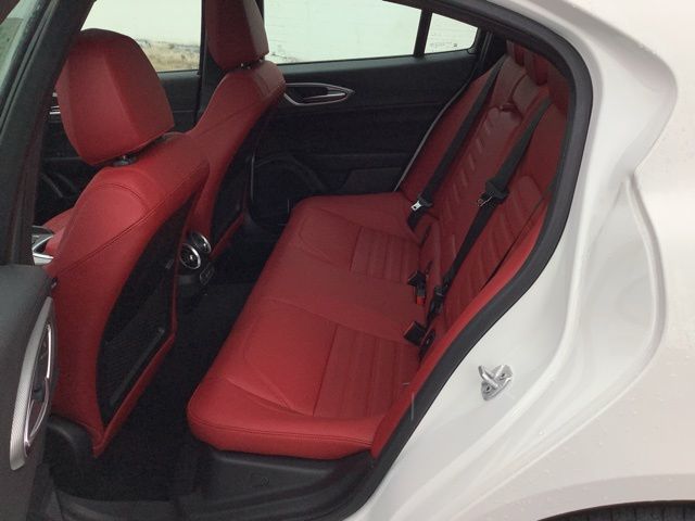 2026 Alfa Romeo Giulia Base - Photo 24