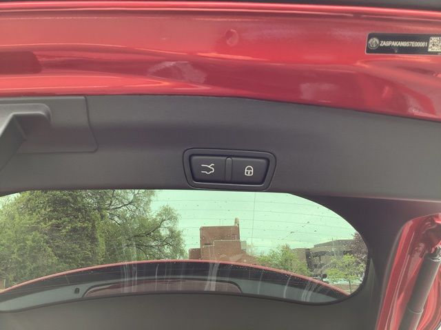 2025 Alfa Romeo Stelvio Intensa - Photo 28