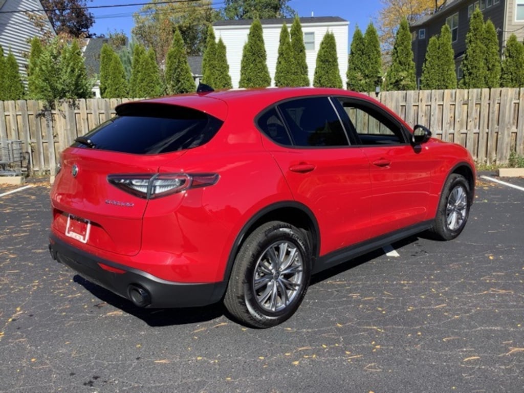 Used 2024 Alfa Romeo Stelvio Sprint SUV