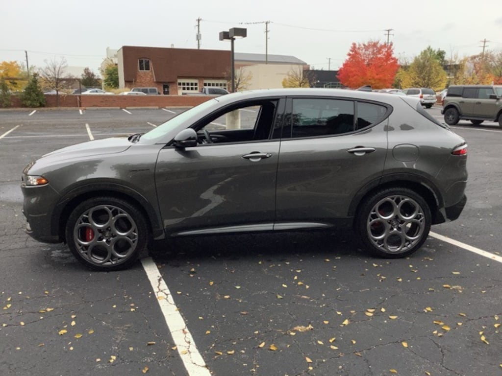 Certified 2024 Alfa Romeo Tonale Veloce SUV