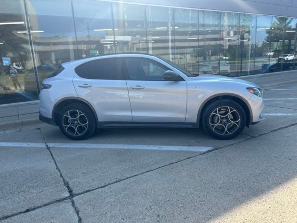 Used 2024 Alfa Romeo Stelvio Ti SUV