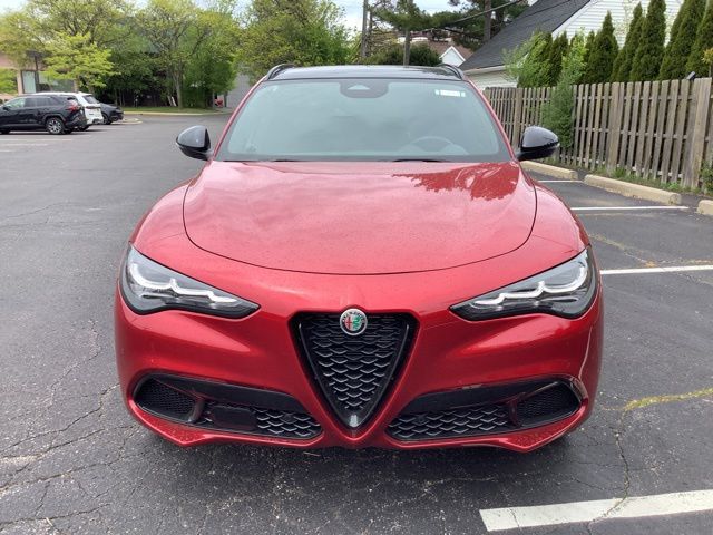 2025 Alfa Romeo Stelvio Intensa - Photo 8