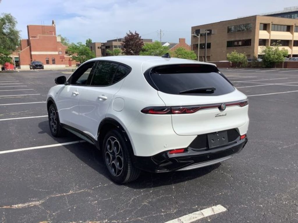 Certified 2024 Alfa Romeo Tonale Ti SUV