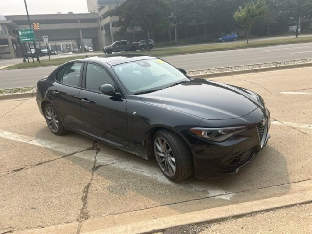 Used 2024 Alfa Romeo Giulia Ti Sedan