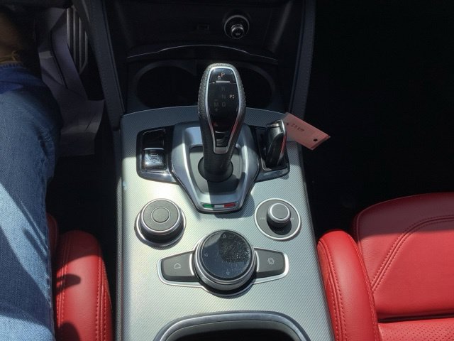 2023 Alfa Romeo Stelvio Veloce - Photo 19
