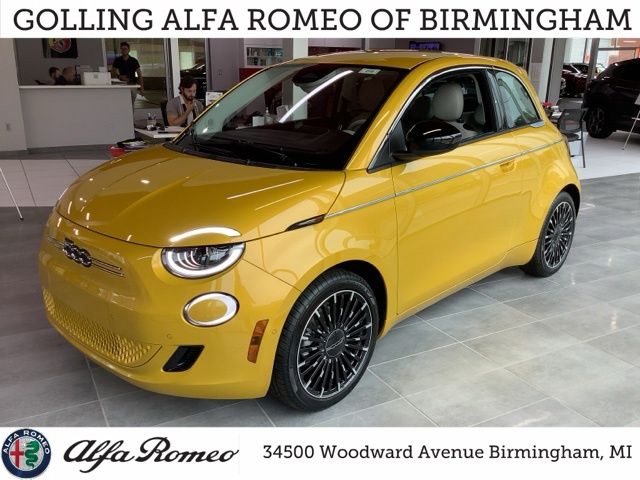 2026 FIAT 500e Icona's photo