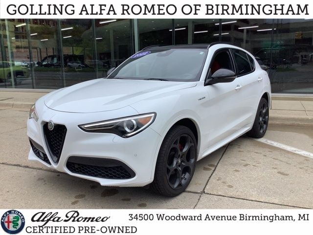 2022 Alfa Romeo Stelvio Ti Veloce AWD's photo