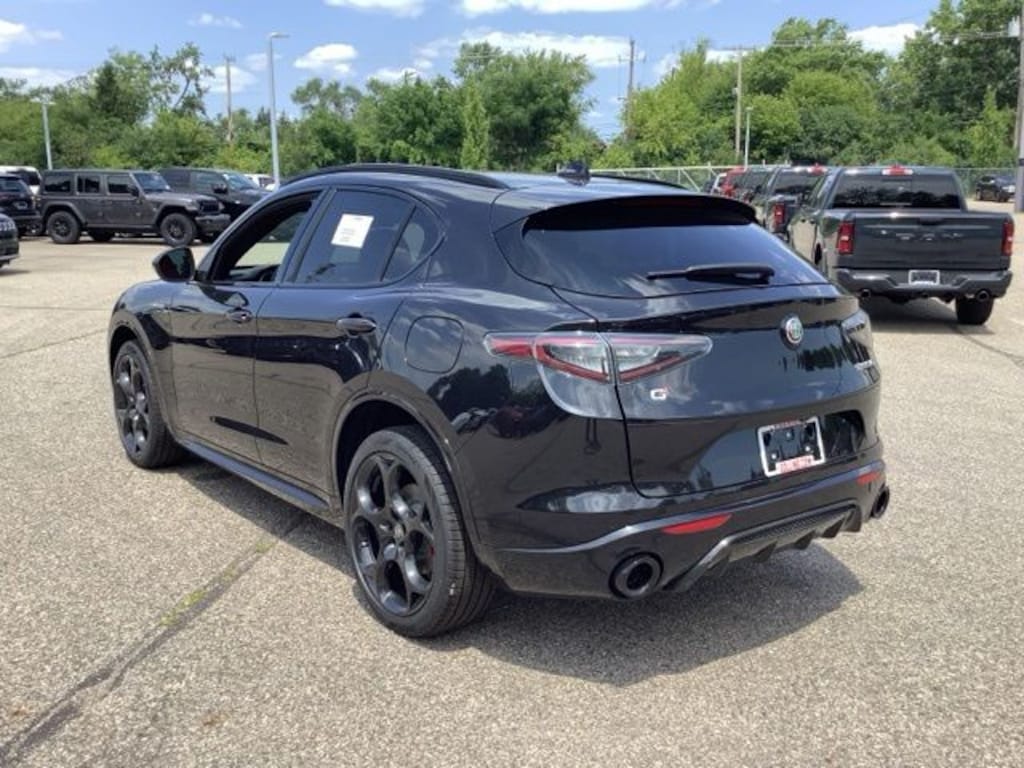 New 2026 Alfa Romeo Stelvio AWD Sport Utility
