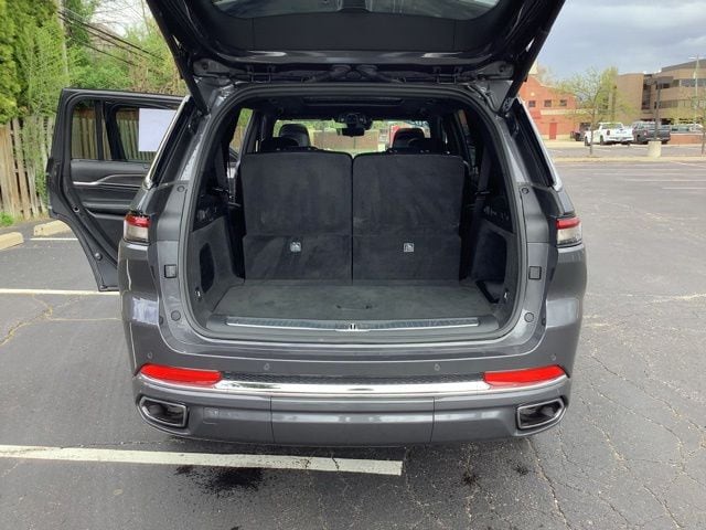2025 Jeep Grand Cherokee L Overland - Photo 28