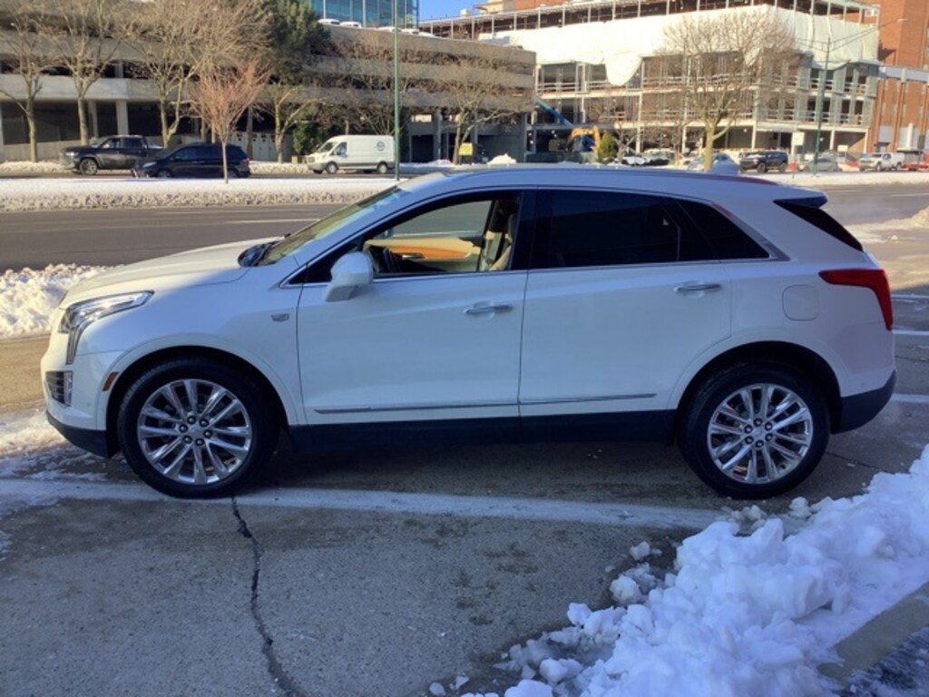 Certified 2017 Cadillac XT5 Platinum SUV