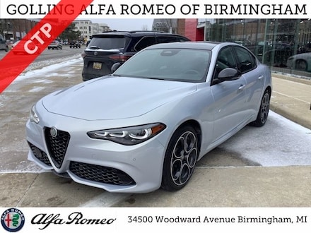 2025 Alfa Romeo Giulia Base Sedan