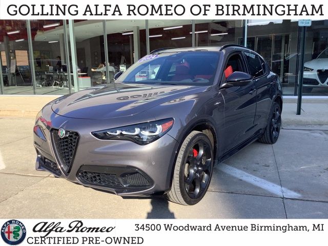 2024 Alfa Romeo Stelvio Veloce AWD's photo