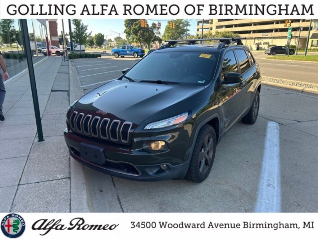 Used 2016 Jeep Cherokee Latitude SUV