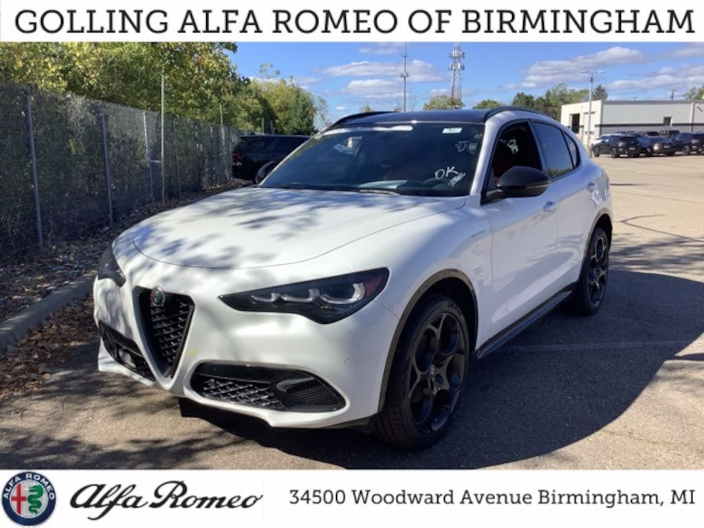 New 2025 Alfa Romeo Stelvio AWD Sport Utility