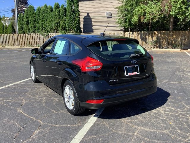 Used 2016 Ford Focus SE Hatchback