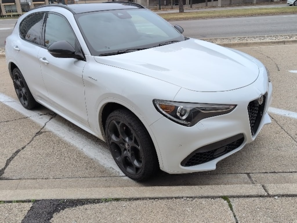 Used 2023 Alfa Romeo Stelvio Veloce SUV