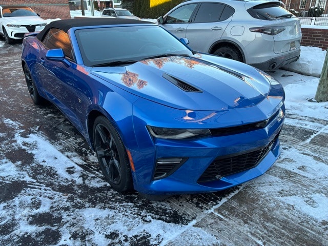 2017 Chevrolet Camaro 2SS photo 2