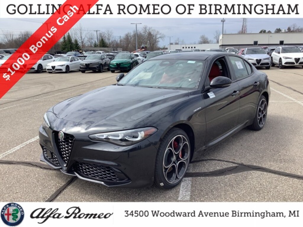 New 2025 Alfa Romeo Giulia AWD Sedan